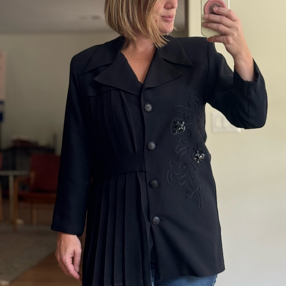 Vintage Sue Wong INCREDIBLE Size P (4-8) Black Women's Jacket w Sequins Pleats